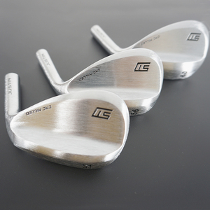 Wedge de <span class=keywords><strong>golf</strong></span> professionnel en acier inoxydable pour droitiers, prix d'usine, contrôle élevé du spin, wedge de pitch, wedge de sable, wedge de lob, durable, forgé - Product Image 1