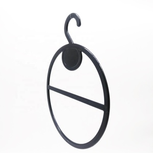 Bán Buôn Nhựa Non-Slip Vòng Khăn Lưu Trữ Chủ Hiển Thị Quần Áo Tổ Chức Khăn Tie Vành Đai Giá Móc Áo Hijab Khăn Móc Áo - Product Image 5