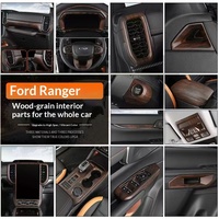 Aplicable al Ford Ranger 2023-2024 con Acabado Interior en Madera y Modificación Interior Automotriz.