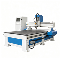 Routeur CNC pour le travail du bois 1325 avec table à vide, machine de gravure et de découpe CNC 3 axes pour panneaux de meubles en MDF, bois massif et acrylique