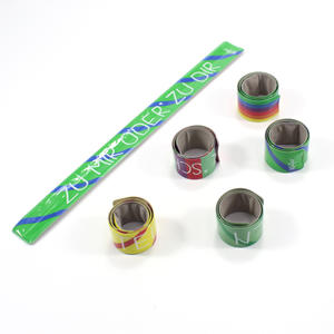 สายรัดข้อมือซิลิโคนแบบตบสำหรับผู้ใหญ่สำหรับเด็ก - Product Image 1