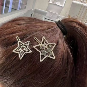 Nouvelle pince à cheveux droite en alliage or et argent, incrustée de diamants, motif étoile à cinq branches, édition limitée Noël, lot de deux, idéale comme cadeau - Product Image 1