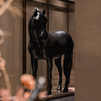 Grande sculpture de cheval en bronze - une statue de cheval réaliste grandeur nature, idéale pour les parcs publics et les places publiques