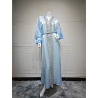 Nouvelle collection été 2026 : Ensemble 3 pièces en strass pour femme, robe longue Abaya à manches bouffantes, élégante et modeste, violette, avec ceinture, idéale pour les vacances.