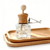 Bouteille diffuseur de parfum carrée en verre de 10 ml avec bouchon en bois, pour voiture, à suspendre, désodorisant d'air, vente en gros