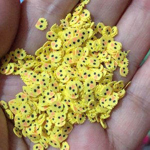 500 grammes de paillettes en argile polymère souple <span class=keywords><strong>jaune</strong></span>, en forme de poussins, pour loisirs créatifs, accessoires de nail art, décorations pour slime - Product Image 1