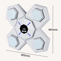 Nouvelle mise à niveau de conception Machine de boxe musicale intelligente Entraîneur de boxe électronique avec gants
