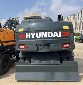 Excavadora de Ruedas HW60 de 5.75 Toneladas, Mini Excavadora Hidráulica de 5750 kg para Construcción - Product Image 5