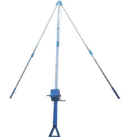Mesin Pemasang Tiang Tripod dari Paduan Aluminium 10/12/15/18M, Pengangkat Tiang Kabel Seksional untuk Instalasi Saluran Listrik Utilitas
