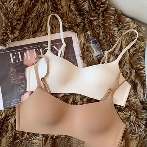 Tazza sottile monoblocco in seta <span class=keywords><strong>senza</strong></span> cuciture Lingerie da donna con spalline regolabili Push-Up <span class=keywords><strong>reggiseno</strong></span> con <span class=keywords><strong>ferretto</strong></span> traspirante Non cablato per adulti - Product Image 1