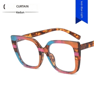 Montures de <span class=keywords><strong>lunettes</strong></span> pour femmes, style <span class=keywords><strong>2022</strong></span>, anti-lumière bleue, motif floral, <span class=keywords><strong>monture</strong></span> large, verres AC, Rainbow Square - Product Image 3