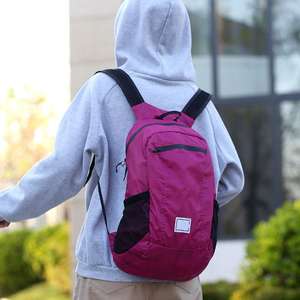 Sac à dos de randonnée pliable léger résistant à l'eau avec logo personnalisé Sac à dos de sport pliable portable pour les voyages le camping en plein air - Product Image 2