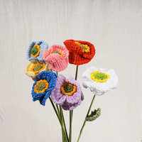 Bouquet de fleurs éternelles artisanales en forme de coquelicot, petites fleurs artificielles au crochet, textile décoratif pour la remise des diplômes et la Saint-Valentin