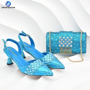 Set di <span class=keywords><strong>scarpe</strong></span> per festa nuziale con pietre di cristallo Sinya Set di borse e <span class=keywords><strong>scarpe</strong></span> di lusso con punta a punta in oro con <span class=keywords><strong>tacchi</strong></span> alti e Set di borse per donne africane - Product Image 4