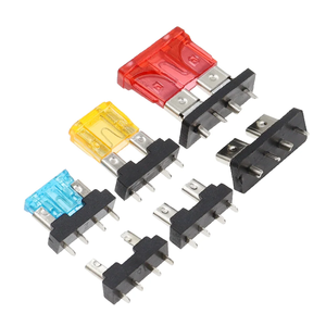 Porte-<span class=keywords><strong>fusible</strong></span> de voiture petit siège soudé moyen mini5.2 <span class=keywords><strong>prise</strong></span> intégrée <span class=keywords><strong>fusible</strong></span> clip socket 32v Pour Pcb Board Safety Clip Insertion Type - Product Image 1