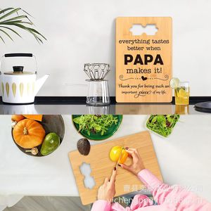 Tabla de cortar rectangular de bambú con asa para cortar verduras en la cocina, para uso doméstico. - Product Image 3