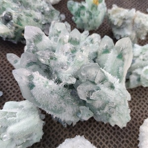 Vente en gros de pierres de guérison naturelles, <span class=keywords><strong>quartz</strong></span> <span class=keywords><strong>fantôme</strong></span> vert, cristal <span class=keywords><strong>fantôme</strong></span> pour la décoration de la maison - Product Image 2