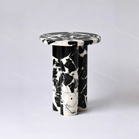 Table d'appoint ronde en marbre Calacatta sur mesure, 3 colonnes, mobilier en pierre pour salon contemporain et décoration de villa