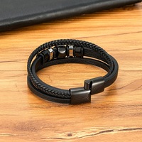 Bracelet en cuir véritable tressé multicouche personnalisé avec tête de lion et fermoir magnétique en acier inoxydable - Acier inoxydable et cuir durables