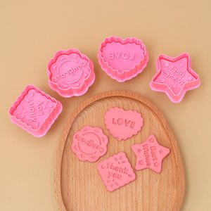 4 moules à biscuits en plastique 3D stéréo, écologiques, à pression manuelle, pour la cuisson, compatibles lave-vaisselle et micro-ondes - Product Image 3