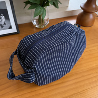 Sac de voyage à maquillage de grande capacité en coton et lin rayé classique avec logo personnalisé