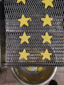 304 Stainless Steel Motor Tortilla Making <b>Machine</b> High Capacity 30pcs/Min Multifunctional Small Size - Product Image 5