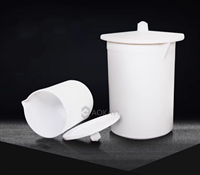 Bécher en PTFE personnalisable avec couvercle pour utilisation en laboratoire Caractéristique Résistance chimique