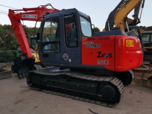 Excavatrice sur chenilles Hitachi ZX 120, équipement de construction à moteur diesel pour travaux de terrassement et de manutention de matériaux - Product Image 3