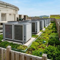 Pompe à chaleur air-eau avec circuit de protection multi-niveaux, coque anti-âge, 380V/220V, performances fiables pour les zones commerciales mixtes