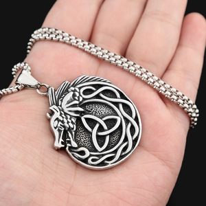 Yunnique – collier avec pendentif Dragon en acier inoxydable pour hommes, Design nordique Viking, chaîne ronde, bijoux cadeau - Product Image 4