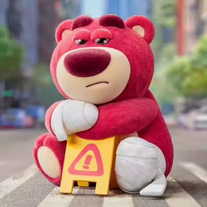 Venta caliente <span class=keywords><strong>Original</strong></span> 52 juguetes Oso de fresa ventilador de tres generaciones <span class=keywords><strong>para</strong></span> Boss flocado PVC caja ciega figurita garaje Kits muñeca <span class=keywords><strong>regalo</strong></span> - Product Image 3