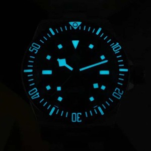 Reloj Mecánico Automático Clásico GMT Dive con Logotipo Personalizado, Bisel de Cerámica, Revestimiento Superluminoso, Reloj de Pulsera para Hombre - Product Image 6