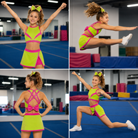 Set Bra Cheer Bra Custom, Atasan dan Rok Cheerleading, Neon Lime Green, Hot Pink, Rhinestone, Panel V, X Back, Pita, Set Latihan Cheer