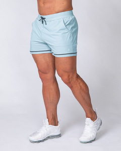 กางเกงขาสั้นออกกำลังกายผู้ชายคุณภาพสูง สวมใส่สบาย ระบายอากาศได้ดี แห้งเร็ว รับสกรีนโลโก้ เหมาะสำหรับวิ่งจ๊อกกิ้ง ฟิตเนส และการฝึกซ้อม - Product Image 5