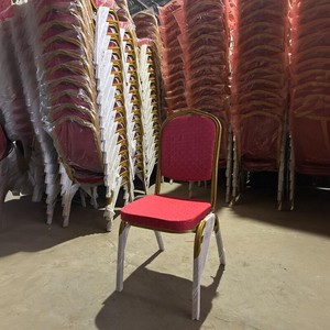 Chaises d'hôtel en gros à prix réduit, chaises <span class=keywords><strong>de</strong></span> banquet en métal pour fêtes, chaises <span class=keywords><strong>de</strong></span> mariage, chaises <span class=keywords><strong>trône</strong></span> pour mariage - Product Image 3