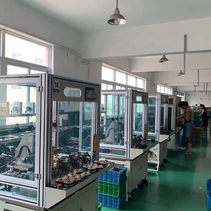 Pistolets de pulvérisation à alimentation par gravité en aluminium HVLP H827PA pour la <span class=keywords><strong>peinture</strong></span> de voitures et l'irrigation agricole avec buse de 1.3/1.4/1.7/2.0mm - Product Image 3