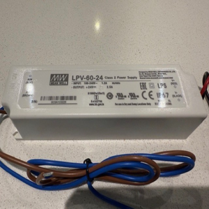 وحدة تحكم منطقية قابلة للبرمجة PLC LPV-60-24 لمنتجات الأتمتة - Product Image 1