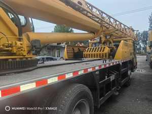 Grue sur chenilles haute performance XCM-G QY25K5-I 25 tonnes 5 bras d'occasion 2012 avec moteur, boîte de vitesses, pompe, moteur, marque de qualité supérieure - Product Image 6