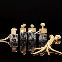Diffuseur d'aromathérapie pour voiture en verre carré avec clip de ventilation, bouteille avec couvercle en bois, désodorisant pour voiture, bouteille d'huile essentielle parfumée, logo personnalisé