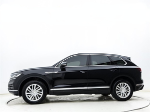 Usado para SUV 2019, Turbo, Volante a la Izquierda, Interior Oscuro, Neumáticos R19, Asientos <span class=keywords><strong>de</strong></span> Cuero Automáticos, Techo Solar Panorámico, LED - Product Image 2