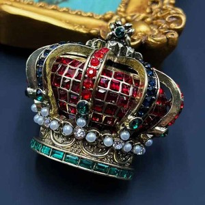 Broche <span class=keywords><strong>de</strong></span> perle <span class=keywords><strong>de</strong></span> l'industrie lourde d'art <span class=keywords><strong>de</strong></span> strass <span class=keywords><strong>de</strong></span> couronne <span class=keywords><strong>de</strong></span> <span class=keywords><strong>la</strong></span> <span class=keywords><strong>reine</strong></span> vintage - Product Image 5