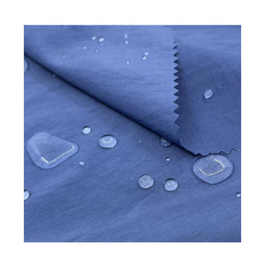 Водонепроницаемая полностью тусклая тканая ткань 160D 122GSM 0,4*0,5 см Ripstop 100% нейлоновая ткань Taslan для куртки рубашки - Product Image 1