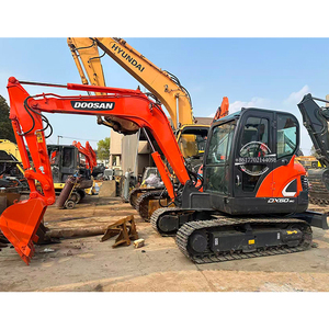 Excavatrice sur pneus d'occasion de 6 tonnes, excellentes performances, modèle 2024 Doosan DX60-9C avec pompes Kawasaki et moteur, boîte de vitesses et moteur PLC - Product Image 1