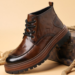 Bottes Martin pour homme, à bout rond, talon épais, doublure en polaire, semelle extérieure en caoutchouc, style hiver isolant - Product Image 1