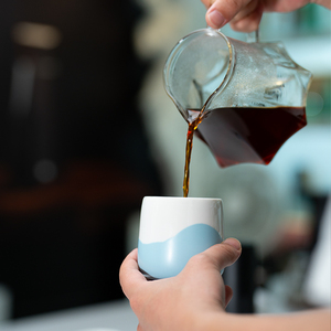 ชุดกาแฟดริปพกพาพร้อมแก้วเซิร์ฟเวอร์ทรงภูเขาไฟ ชุดกาแฟเดินทางพร้อมกระเป๋าเดินทาง - Product Image 5