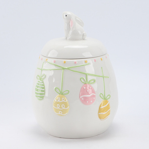 Beurrier en céramique blanche avec couvercle, motif œuf de Pâques suspendu, pour une décoration festive de la cuisine - Product Image 2