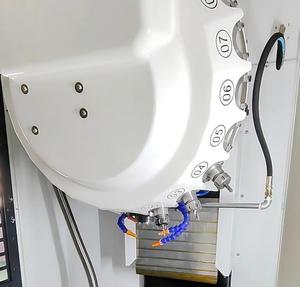 <span class=keywords><strong>Centro</strong></span> di Lavorazione CNC Verticale a 3 Assi BT30 con Tavola da 500mm, Guida Lineare ad Alta Precisione per Foratura, Maschiatura e Fresatura - Product Image 5