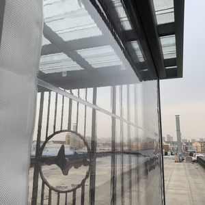 Stores verticales extérieures YST Factory, stores en PVC imperméables transparents avec rail à glissière, commande manuelle à ressort, fenêtres - Product Image 1