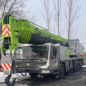 Grúa sobre Camión Zoomlion de 220 Toneladas, Bien Mantenida, Estructura Robusta, Motor Weichai, Elevación Estable para Sitios de Trabajo - Product Image 1