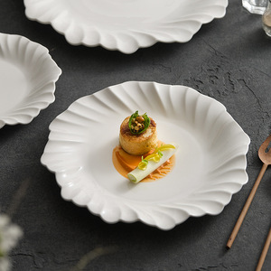 Platos de Cena Elegantes con Relieve Estilo Nórdico, Platos Blancos para Servir de Varios Tamaños, Vajilla Versátil para Banquetes y Catering de Hotel - Product Image 3